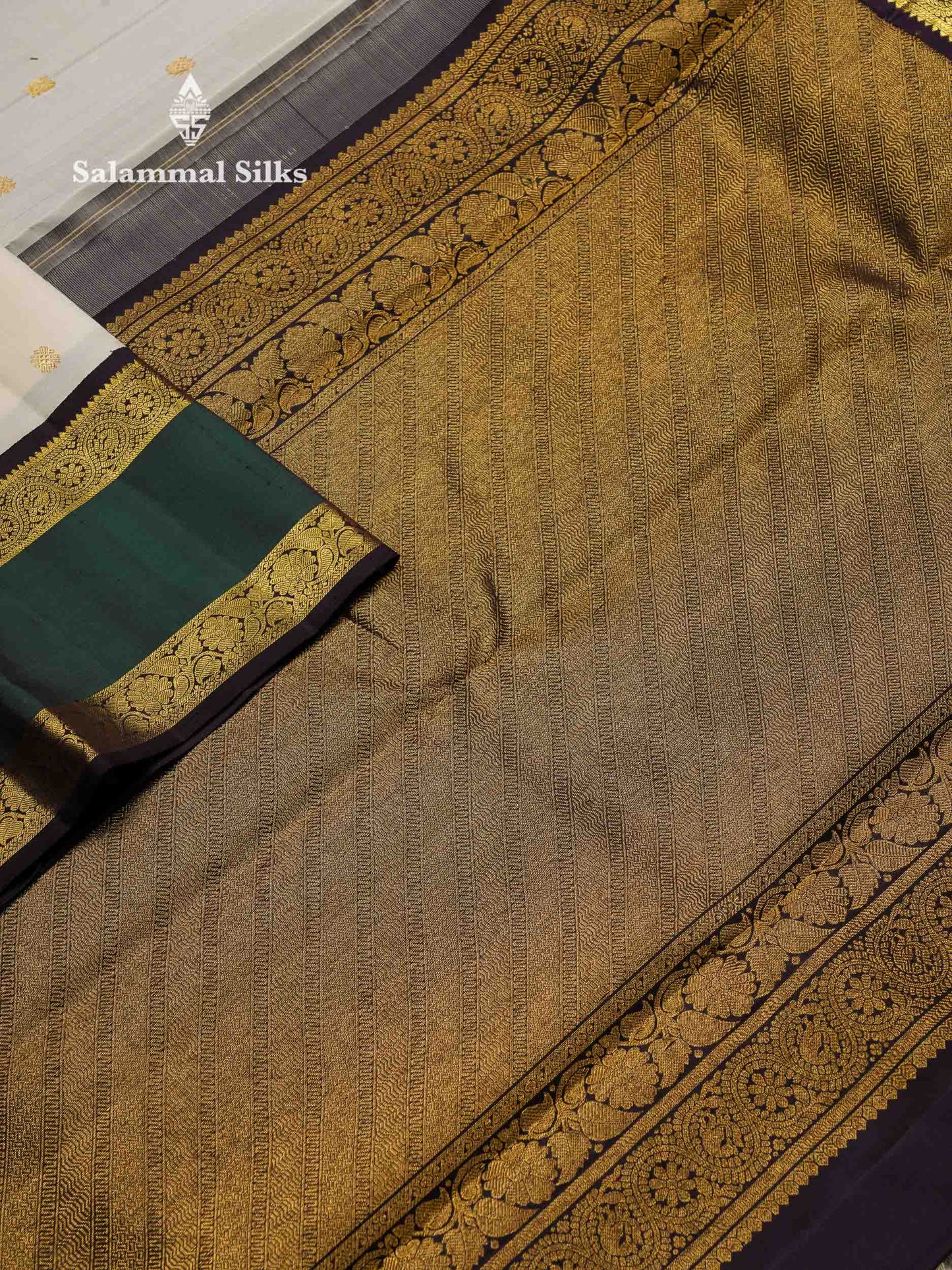 Korvai Beautiful Half White Pure Kanjivaram Silk Saree With Contrast Dark Brown Traditional Rettapet Border