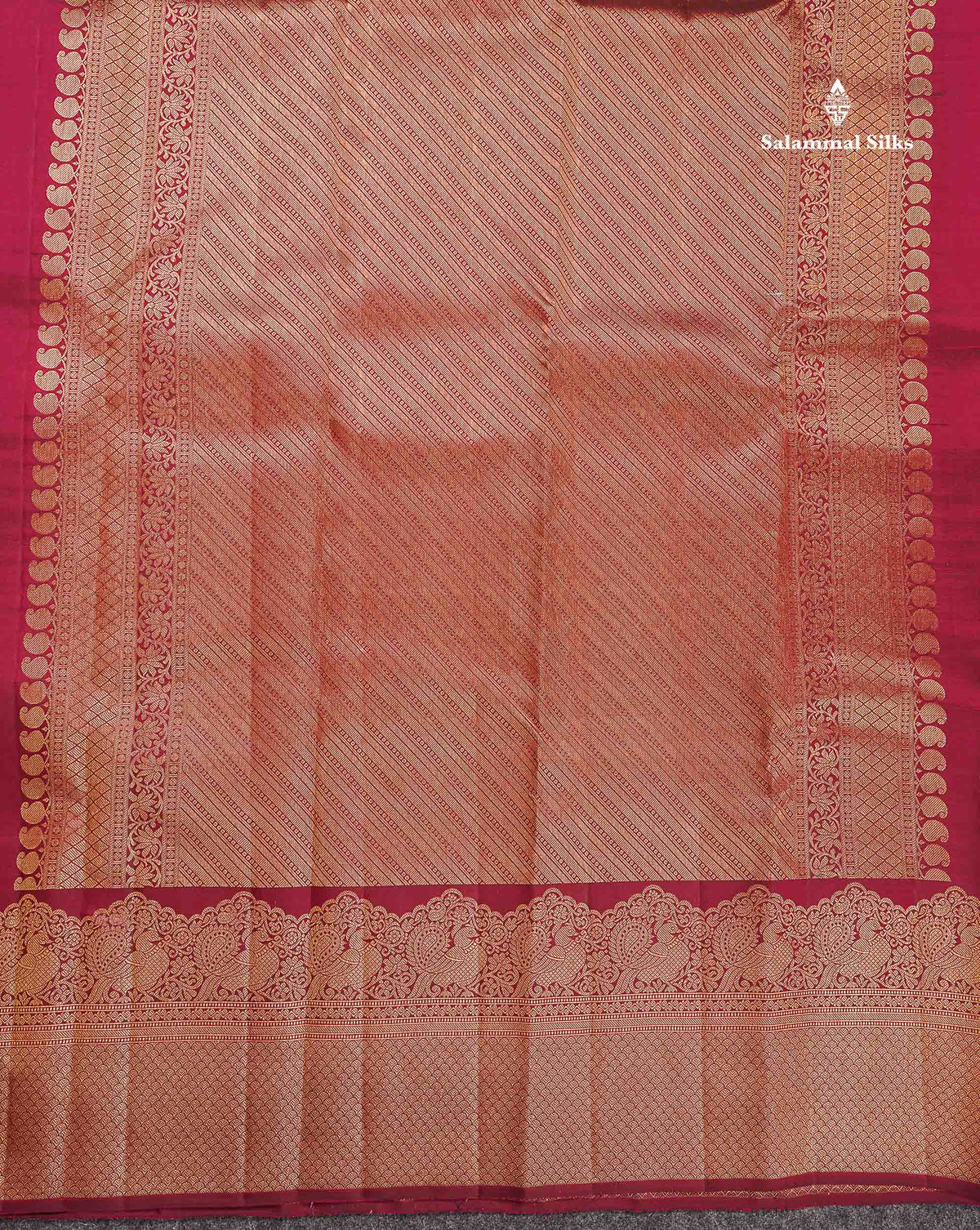 Pure Kanjivaram Silk Saree - Maroon Colour Body Butta With Turning Border