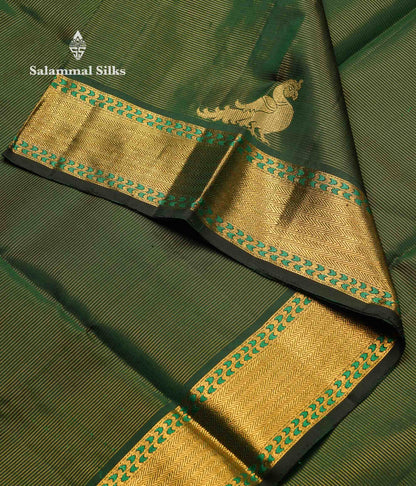 Beautiful Bottle Green Vaira Oosi Pure Kanjivaram Silk Saree With Traditional Medium Border