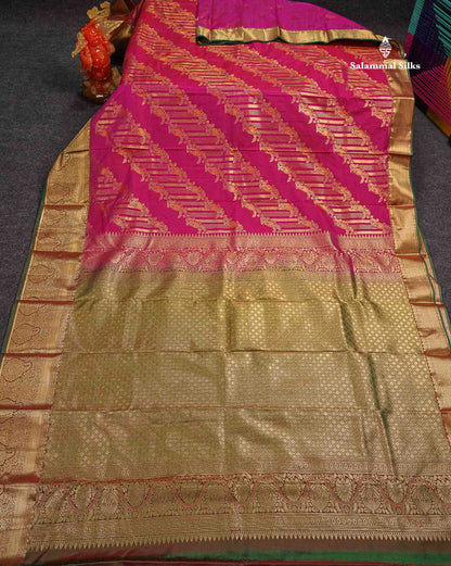 Beautiful Dual Tone Peacock Blue Semi Silk Saree With Contrast Red Traditional Evening Morning Border