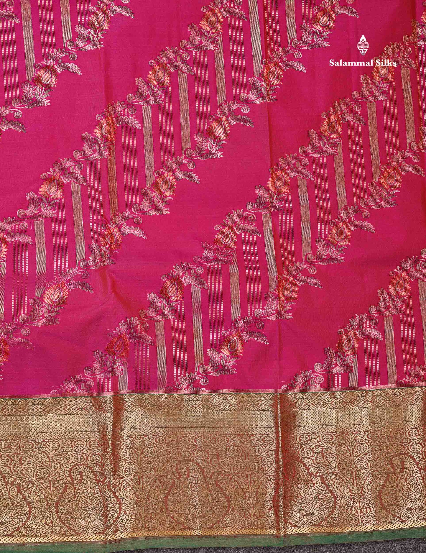 Beautiful Dual Tone Peacock Blue Semi Silk Saree With Contrast Red Traditional Evening Morning Border