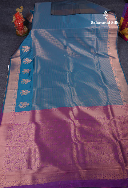 Beautiful Dual Tone Pink Semi Silk Saree With Contrast Peacock Green Blouse