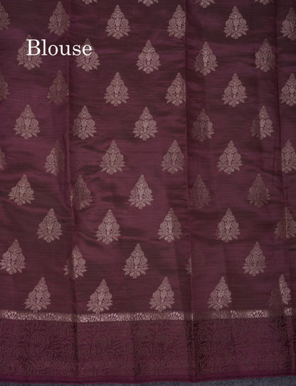 Beautiful Dark Magenta Semi Raw Silk Saree With Fancy Border