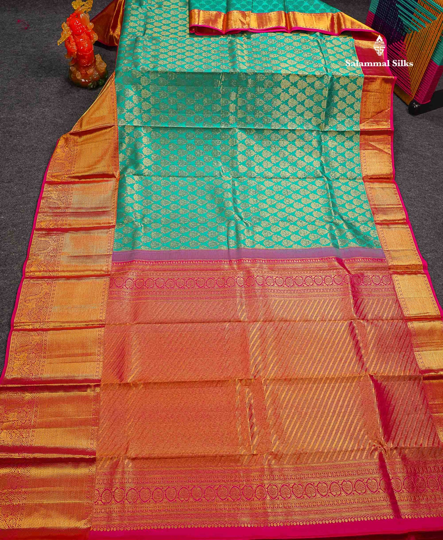 Beautiful Sapphire Green Bridal Pure Kanjivaram Silk Saree With Contrast Pink Traditional Evening Morning Border