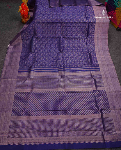 Beautiful Dual Tone Navy Blue Bridal Pure Kanjivaram Silk Saree With Traditional Border