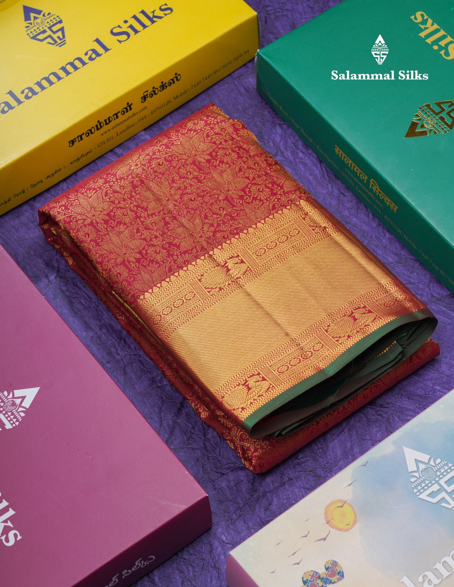 Maroon Beautiful Bridal Pure Kanjivaram Silk Saree With Contrast Bottle Green Blouse