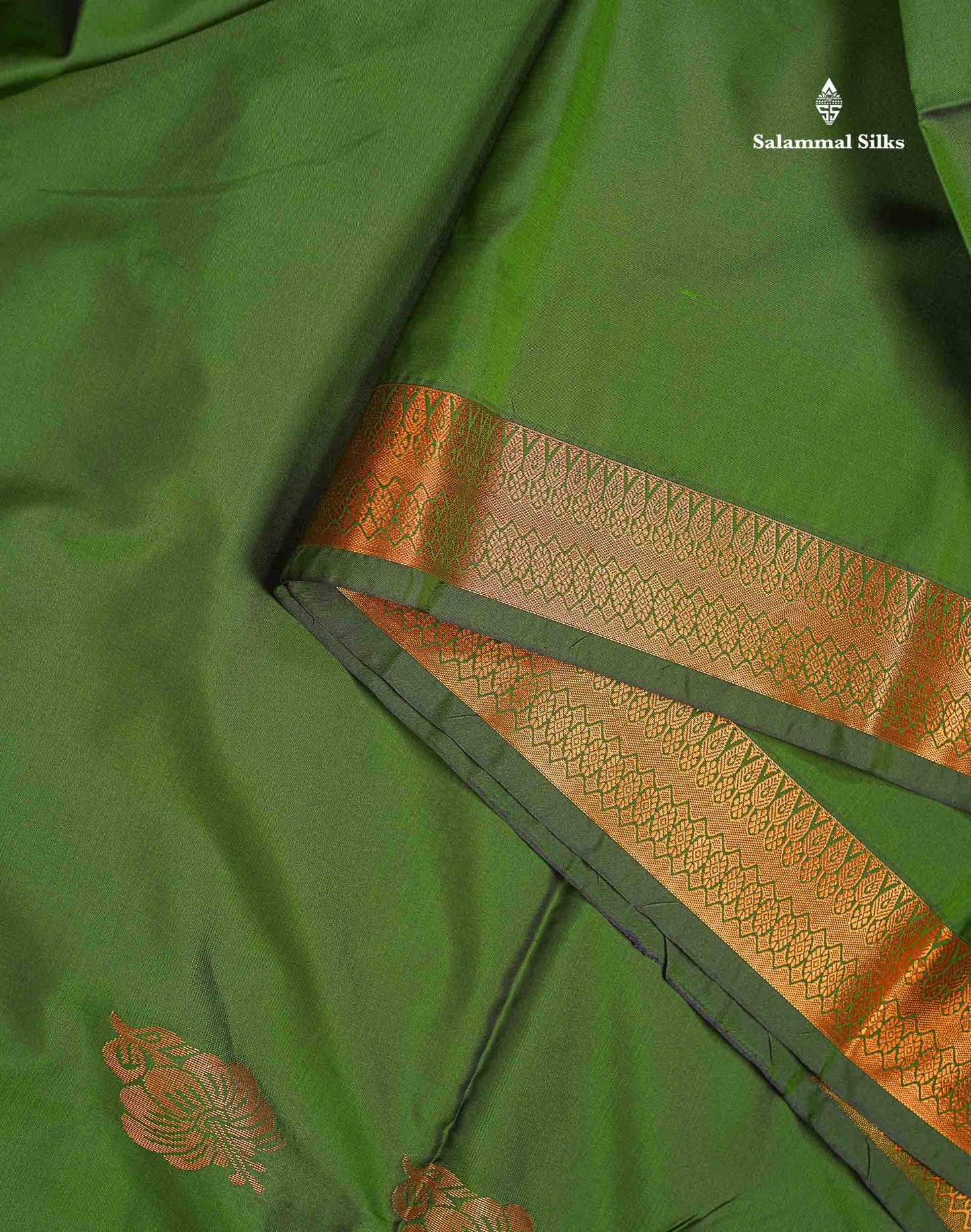 Beautiful Bottle Green Copper Zari Butta Semi Soft Silk Saree With Contrast Dark Purple Blouse
