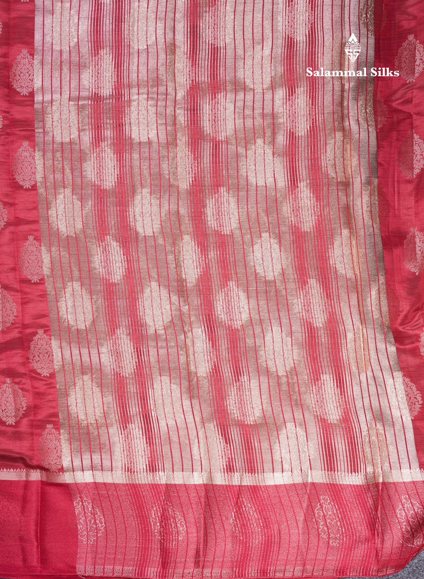 Beautiful Lavenser Semi Raw Silk Saree With Fancy Border