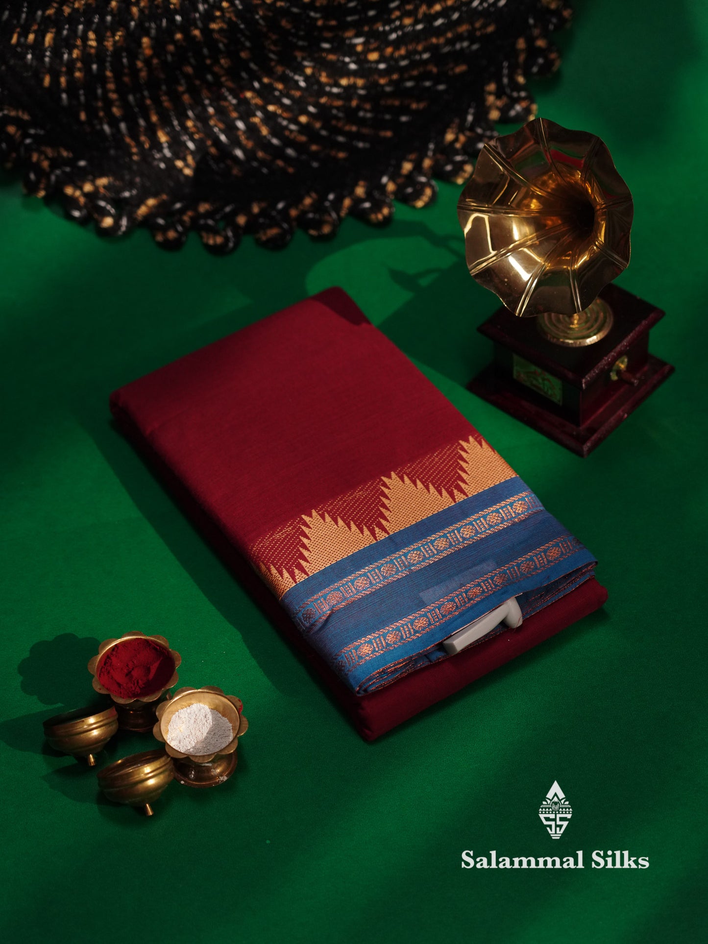 Beautiful Grey Plain Pure Chettinad  Cotton Saree With Violet Thread Work Traditional Temple And Double Border