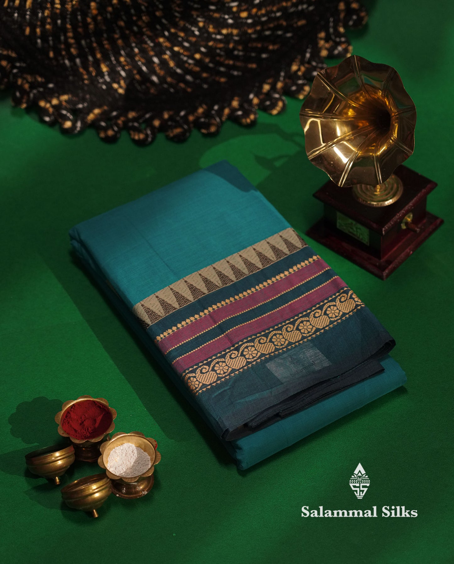 Beautiful Grey Plain Pure Chettinad Cotton Saree With Black Thread Work Border