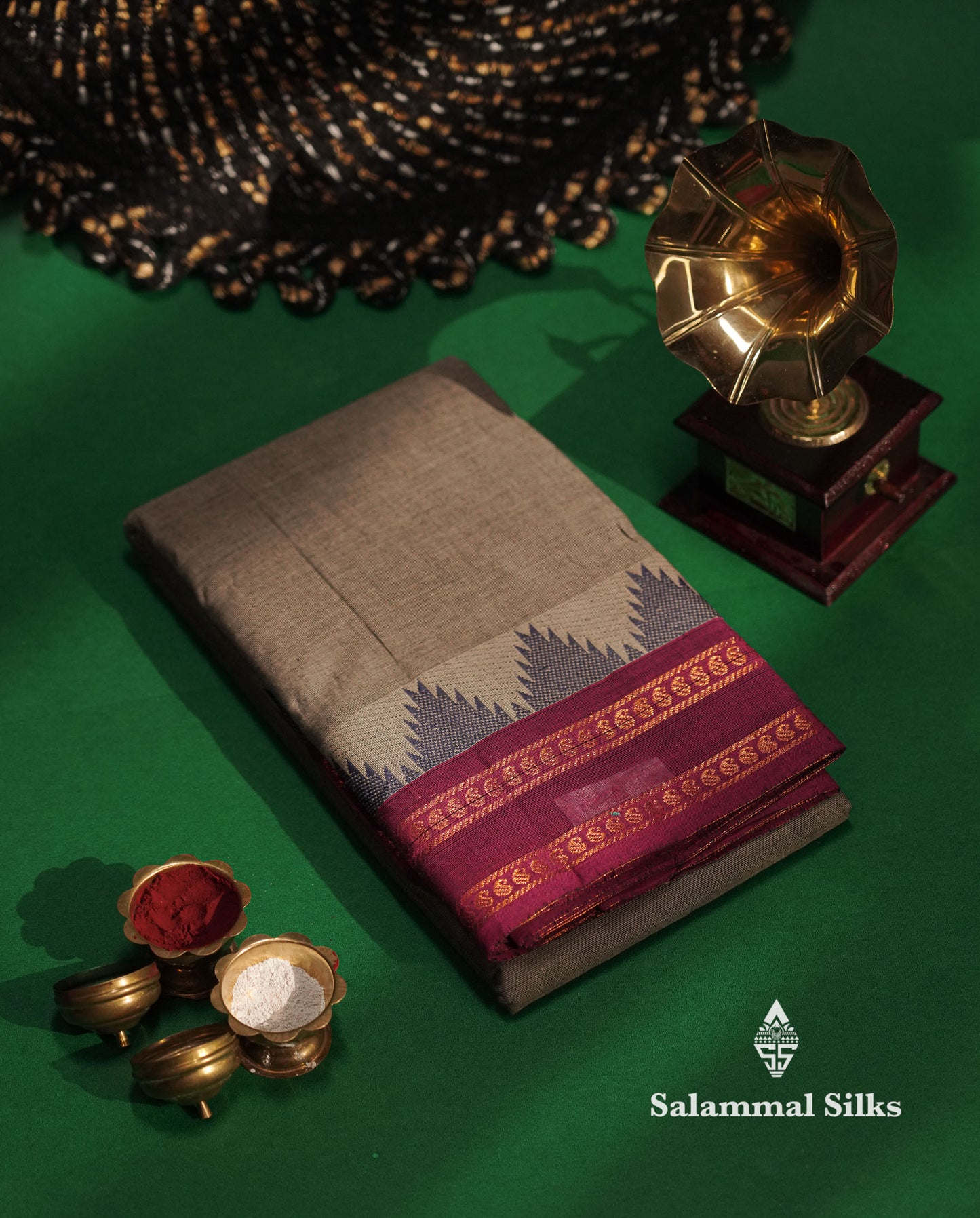 Beautiful Grey Plain Pure Chettinad  Cotton Saree With Violet Thread Work Traditional Temple And Double Border