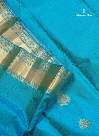 Pure Kanjivaram Silk Saree - Anandha Blue Colour Body Zari Butta With Medium Border