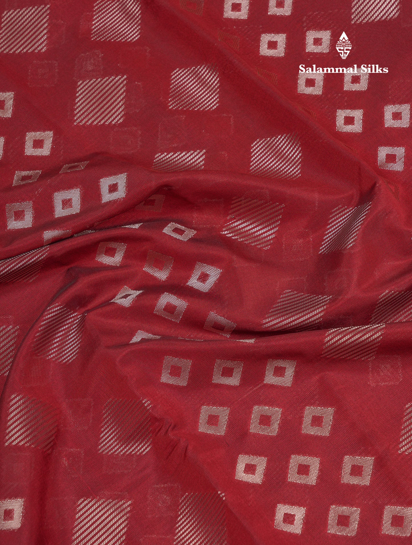 Beautiful Maroon Semi Soft Silk Mix Saree With Contrast Peacock Green Blouse