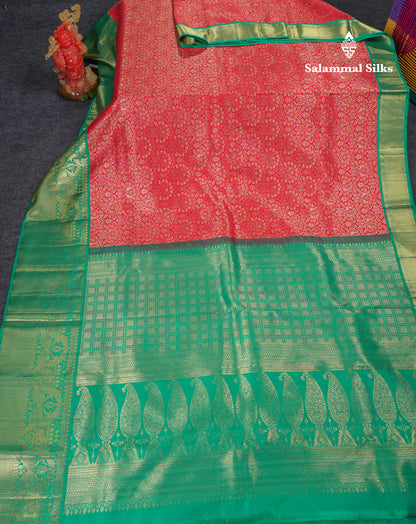 Beautiful Chilly Red Bridal Pure Kanjivaram Silk Saree With Contrast Sapphire Green Traditional Evening Morning Border
