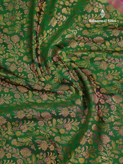 Beautiful Bottle Green Bridal Pure Kanjivaram Silk Saree With Contrast Pink Traditional Border