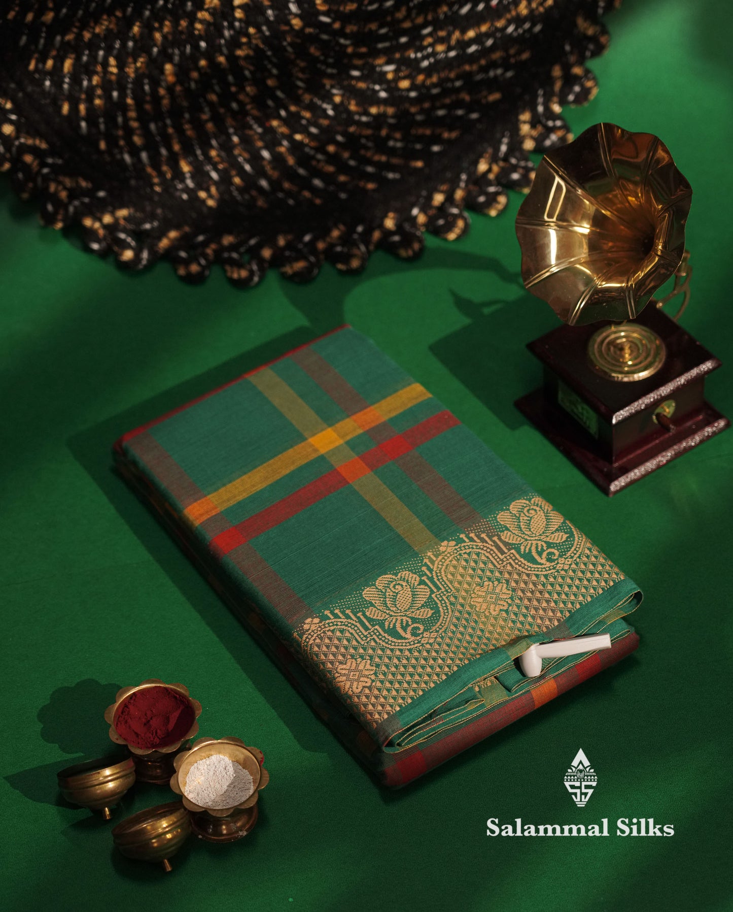Beautiful Bottle Green Checks Chettinad Pure Cotton Saree With Thread Work Border