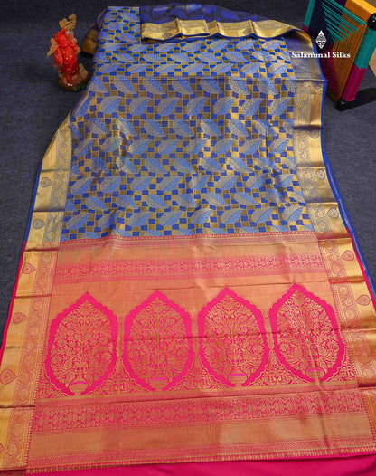 Beautiful Dual Tone Navy Blue Bridal Semi Silk Saree With Contrast Pink Blouse
