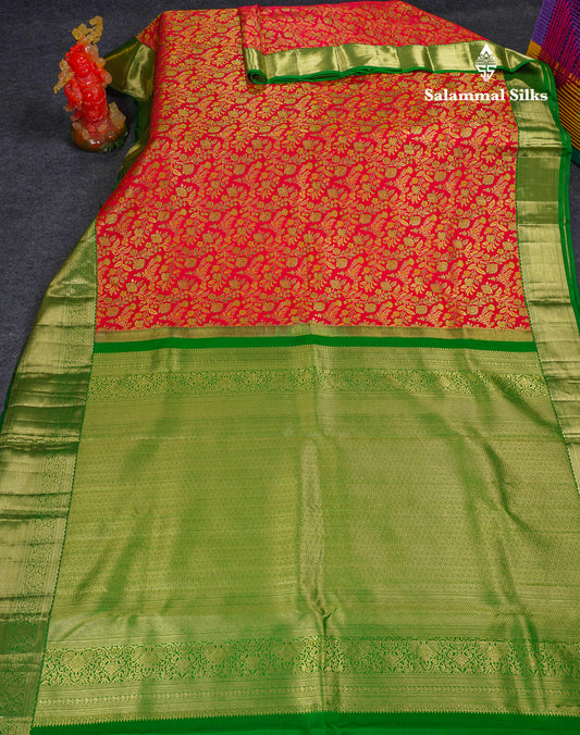 Beautiful Chilly Red Bridal Pure Kanjivaram Silk Saree With Contrast Bottle Green Traditional Border