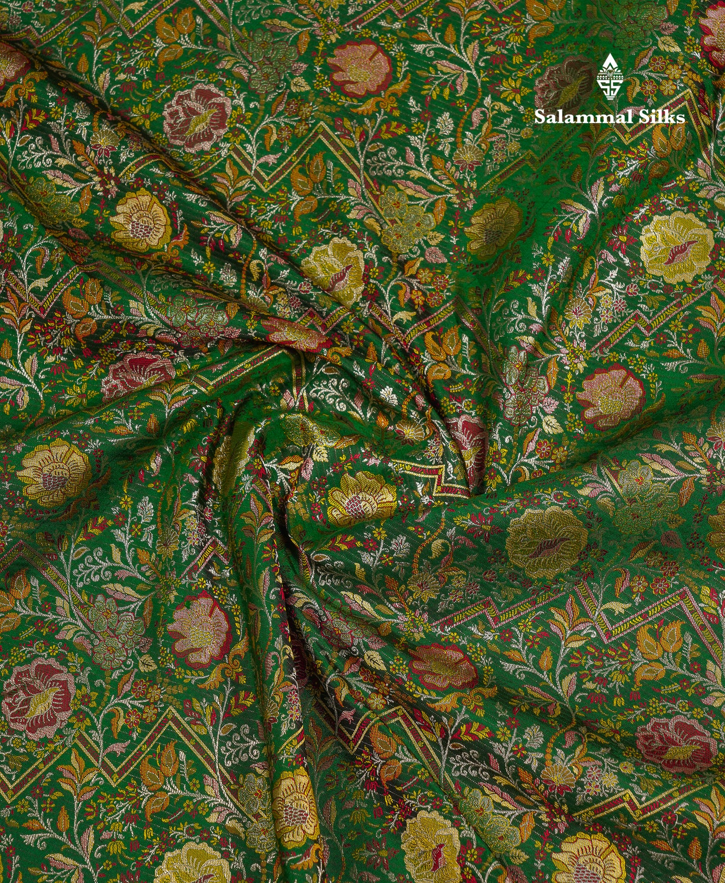 Beautiful Bottle Green Bridal Pure Kanjivaram Silk Saree With Contrast Maroon Traditional Border