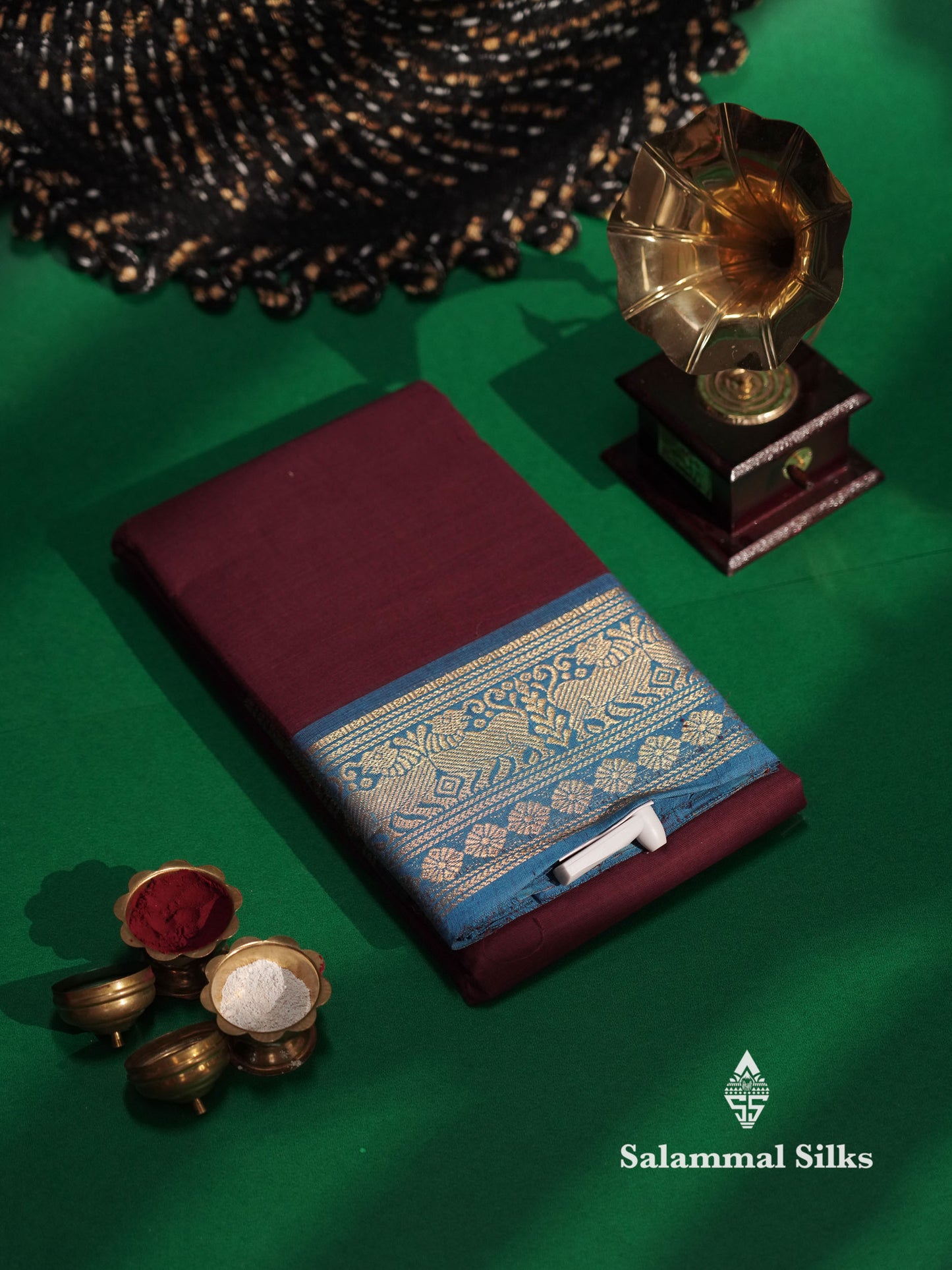 Beautiful Dark Maroon Chettinad Plain Pure Cotton Saree With Blue Border