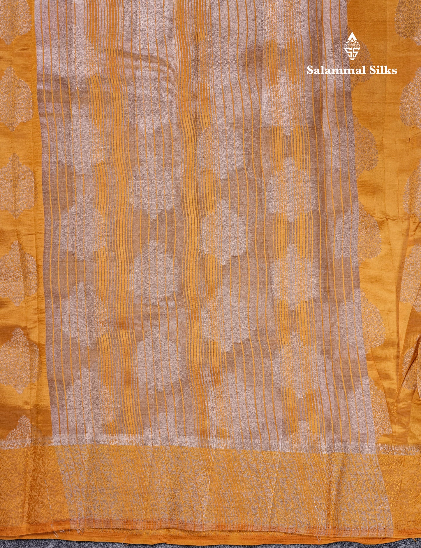 Beautiful Green Semi Raw Silk Saree With Fancy Border