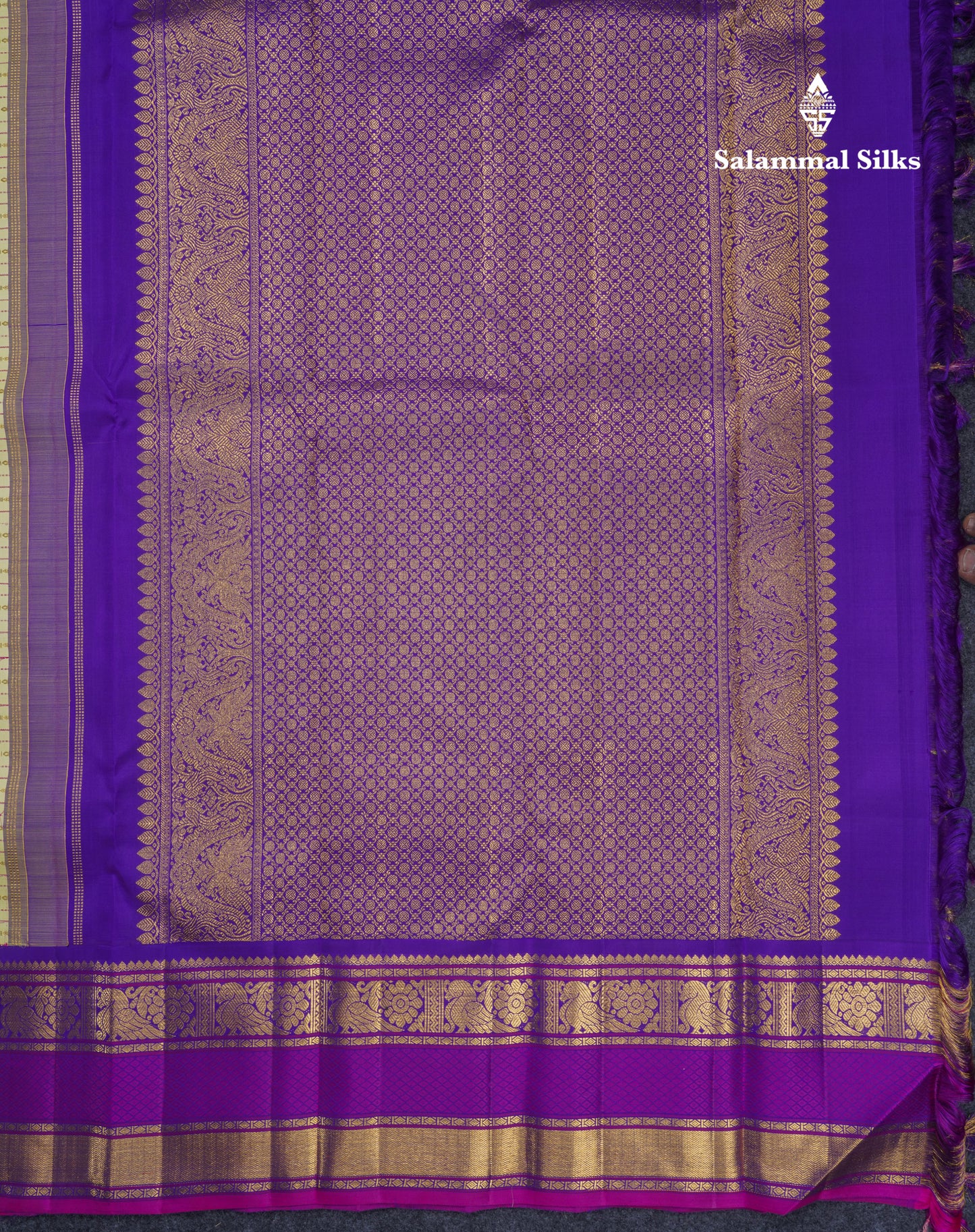 Beautiful Parrot Green Vintage Veldhari Pure Kanjivaram Silk Saree With Reddish Pink Traditional Rettapet Border