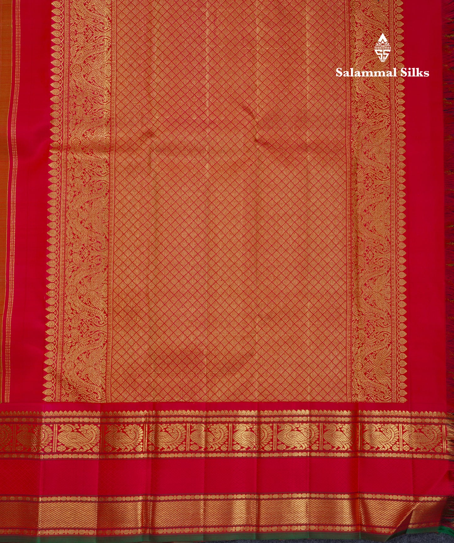 Beautiful Parrot Green Vintage Veldhari Pure Kanjivaram Silk Saree With Reddish Pink Traditional Rettapet Border