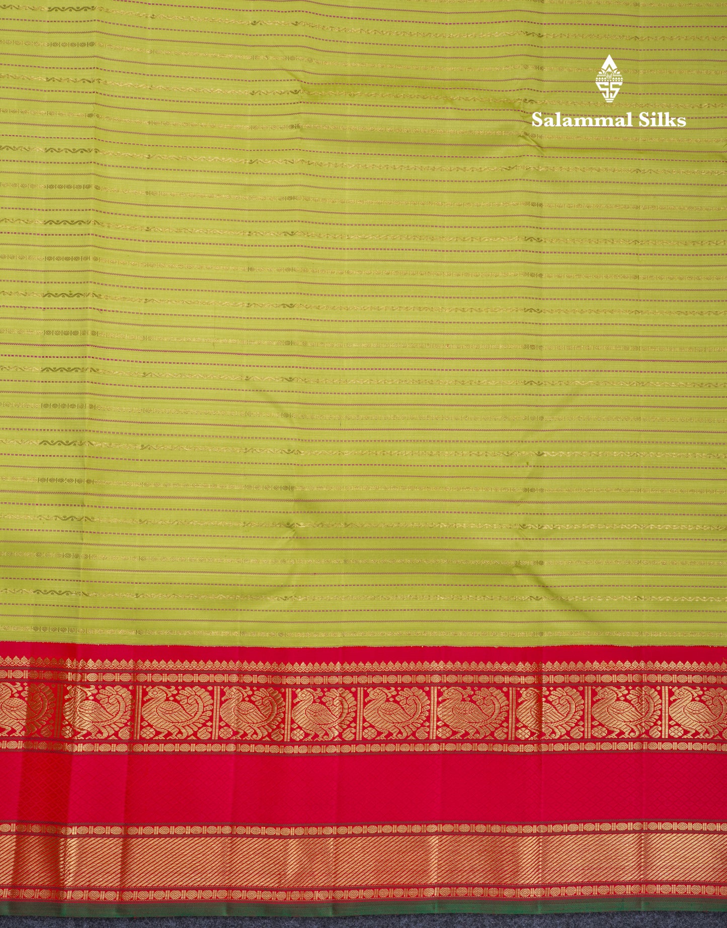 Beautiful Parrot Green Vintage Veldhari Pure Kanjivaram Silk Saree With Reddish Pink Traditional Rettapet Border