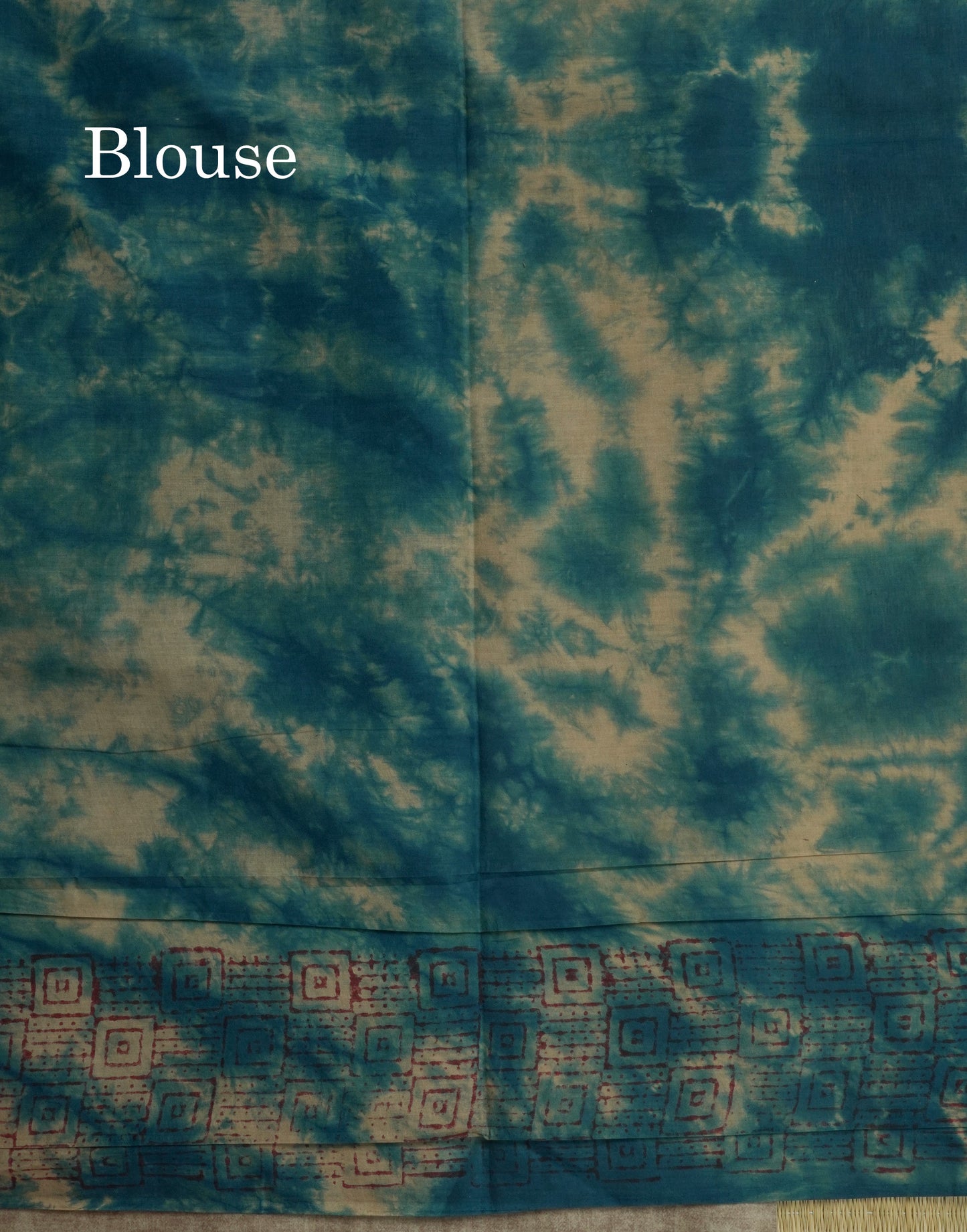 White Batik Print Sungudi Pure Cotton Saree With Contrast Grey Border