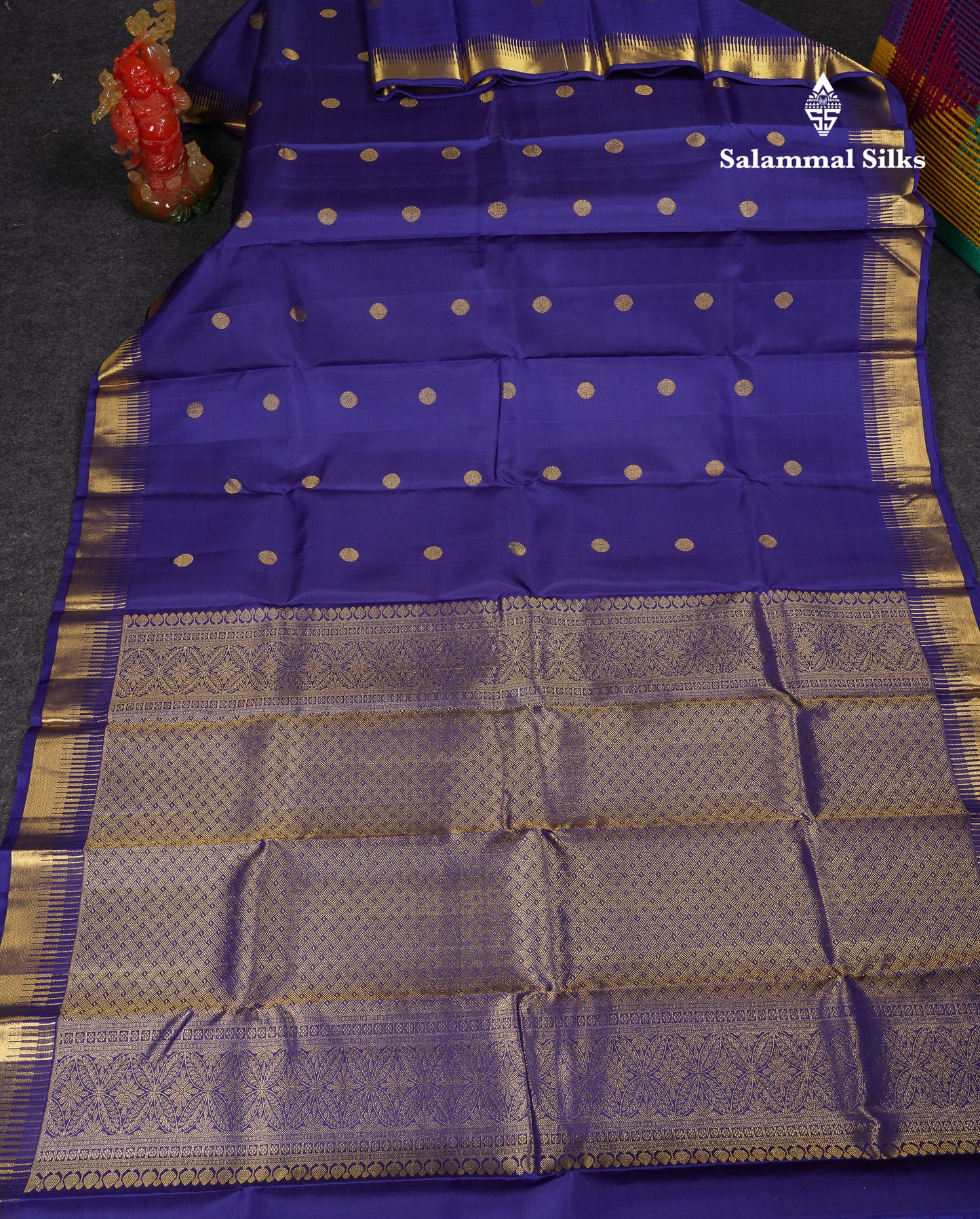 Beautiful Navy Blue Pure Kanjivaram Pure Silk Saree With Traditional Temple Border