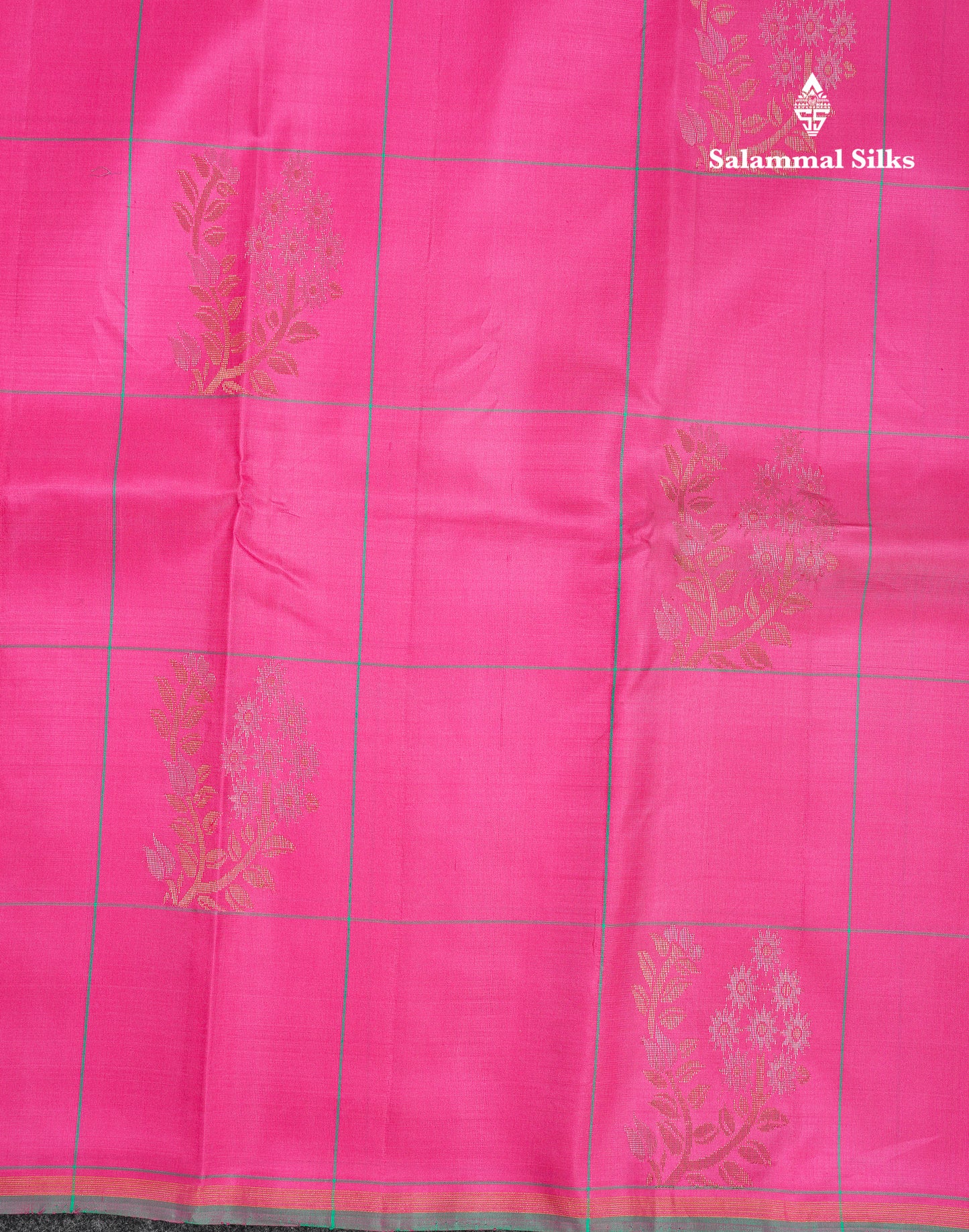 Beautiful Light Pink Big Checks Fancy Pure Kanjivaram Silk Saree With Contrast Sapphire Green Blouse