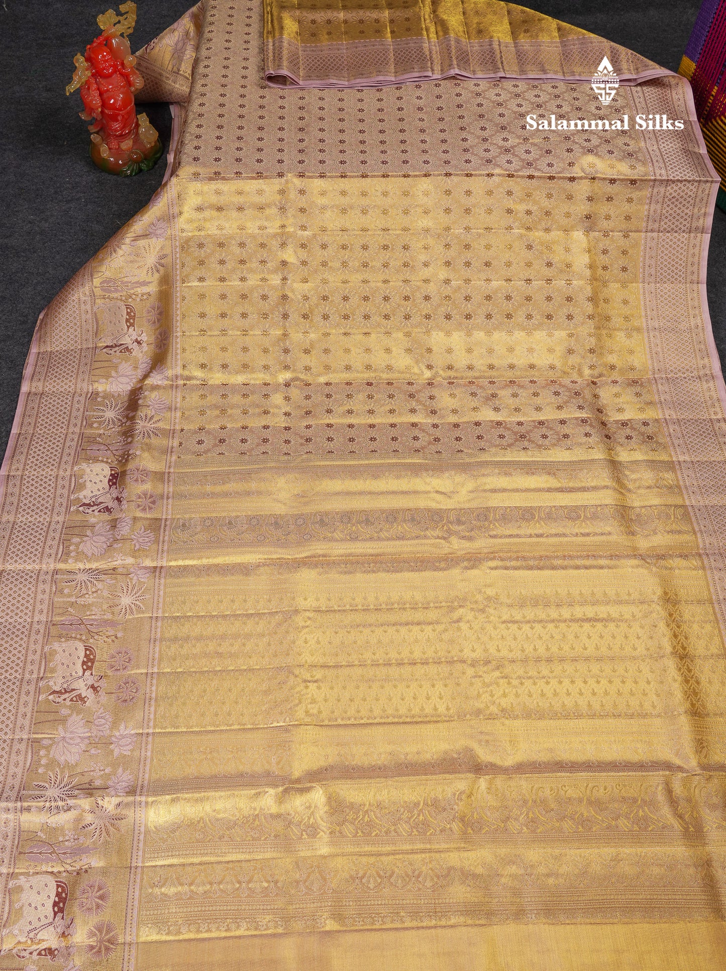 Beautiful Cream Tissue Bridal Pure Kanjivaram Silk Saree With Contrast Light Lavender Pichwai Art Border
