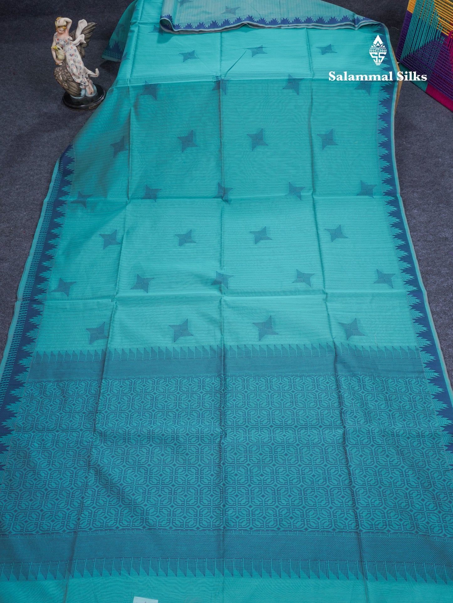 Sapphire Green Beautiful Fancy Kora Cotton Saree With Contrast Navy Blue Traditional Temple Border