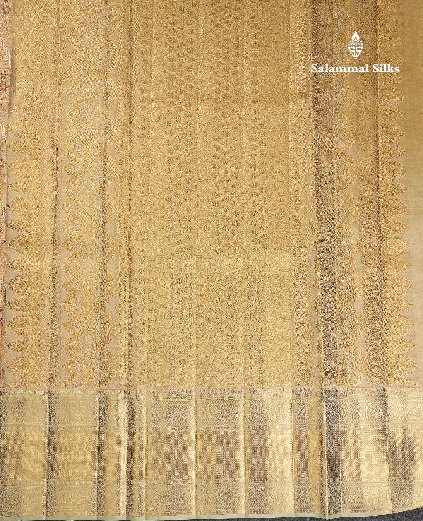 Beautiful Gold Tissue Menakari Work Bridal Pure Kanjivaram Silk Saree With Contrast Cream Green Traditional Evening Morning Border