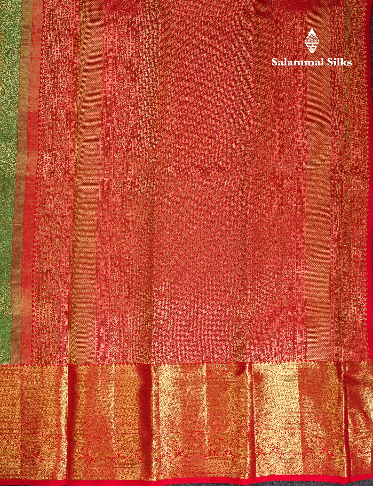 Beautiful Dual Tone Green Bridal Pure Kanjivaram Silk Saree With Contrast Chilly Red Traditional Evening Morning Border