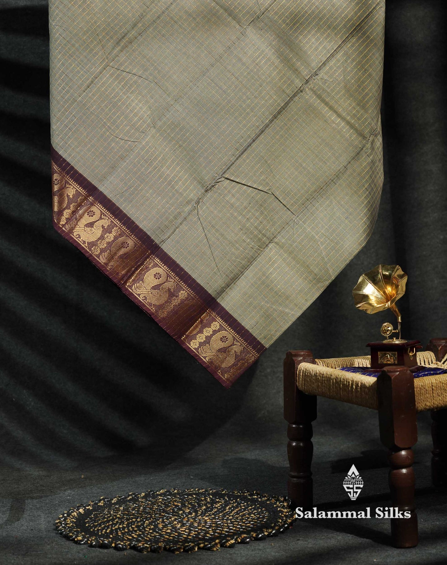 Beautiful Grey Traditional Checks Chettinad Pure Cotton Saree With Dark Brown Border