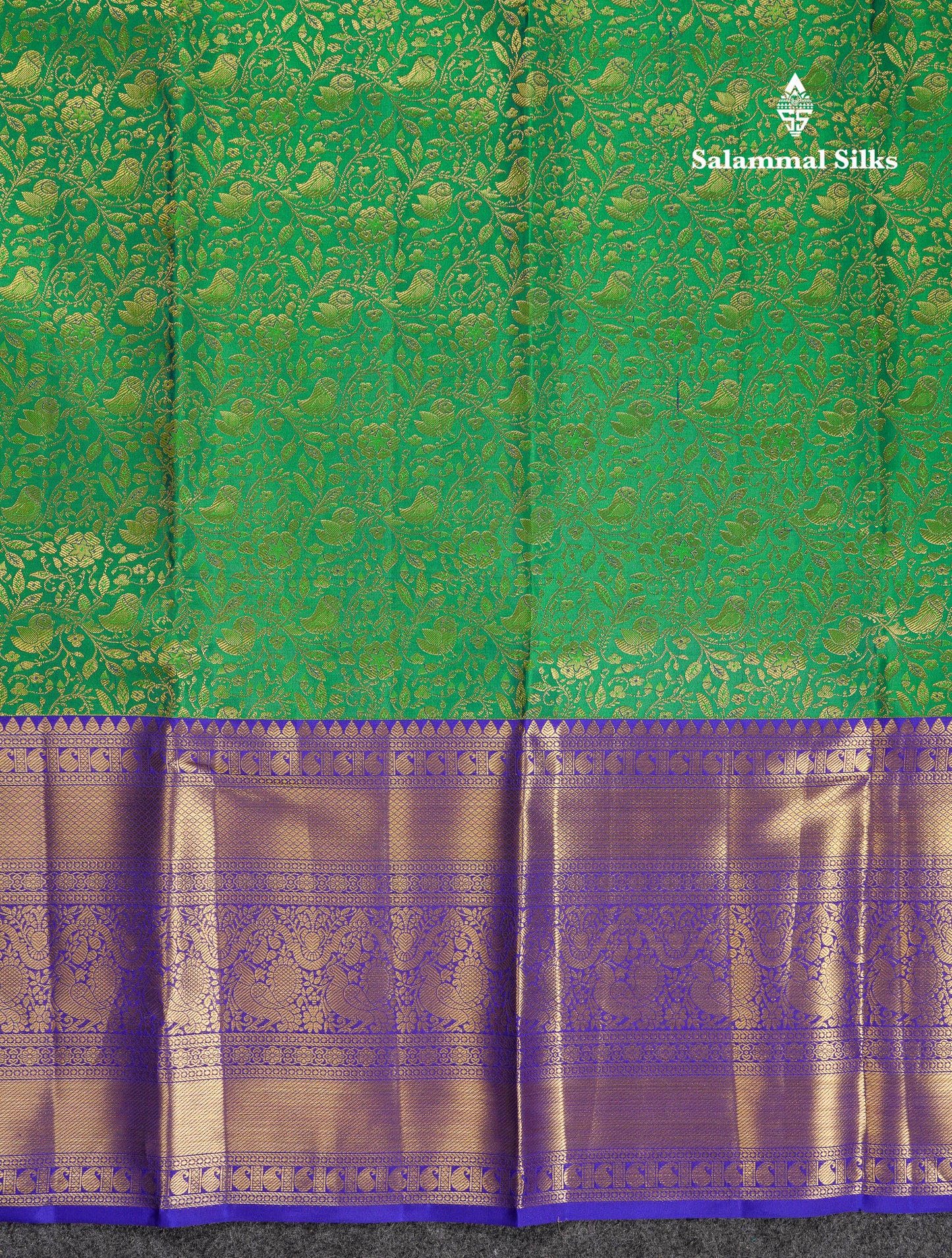 Beautiful Saffire Green Bridal Pure Kanjivaram Silk Saree With Contrast Navy Blue Traditional Evening Morning Border
