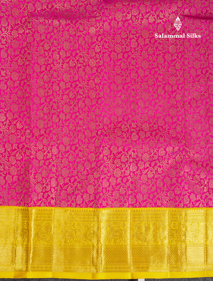 Beautiful Korvai Magenta Pink Bridal 2G Pure Kanjivaram Silk Saree With Contrast Yellow Traditional Border