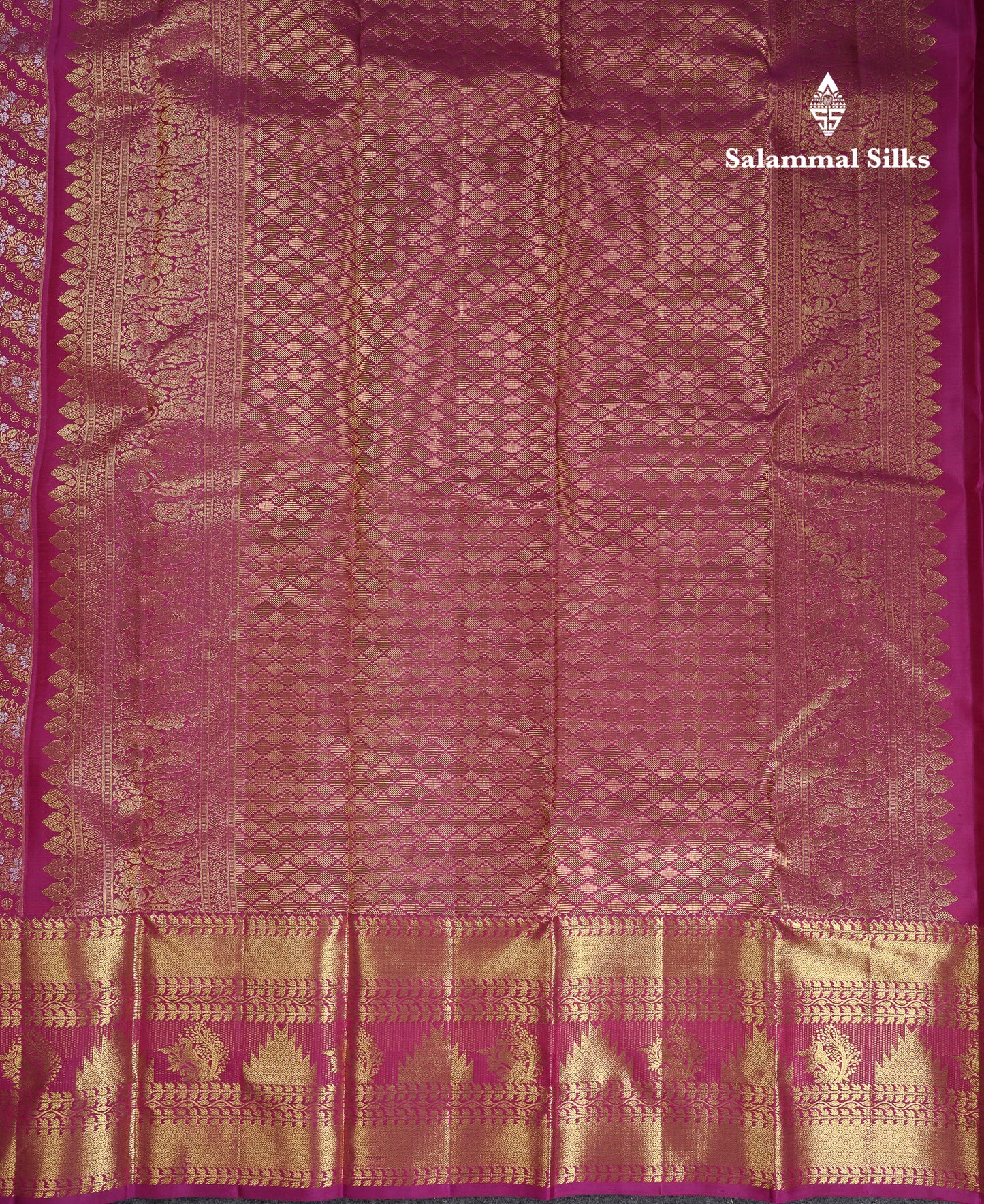 Beautiful Magenta Bridal Pure Kanjivaram Silk Saree With Traditional Evening Morning Border