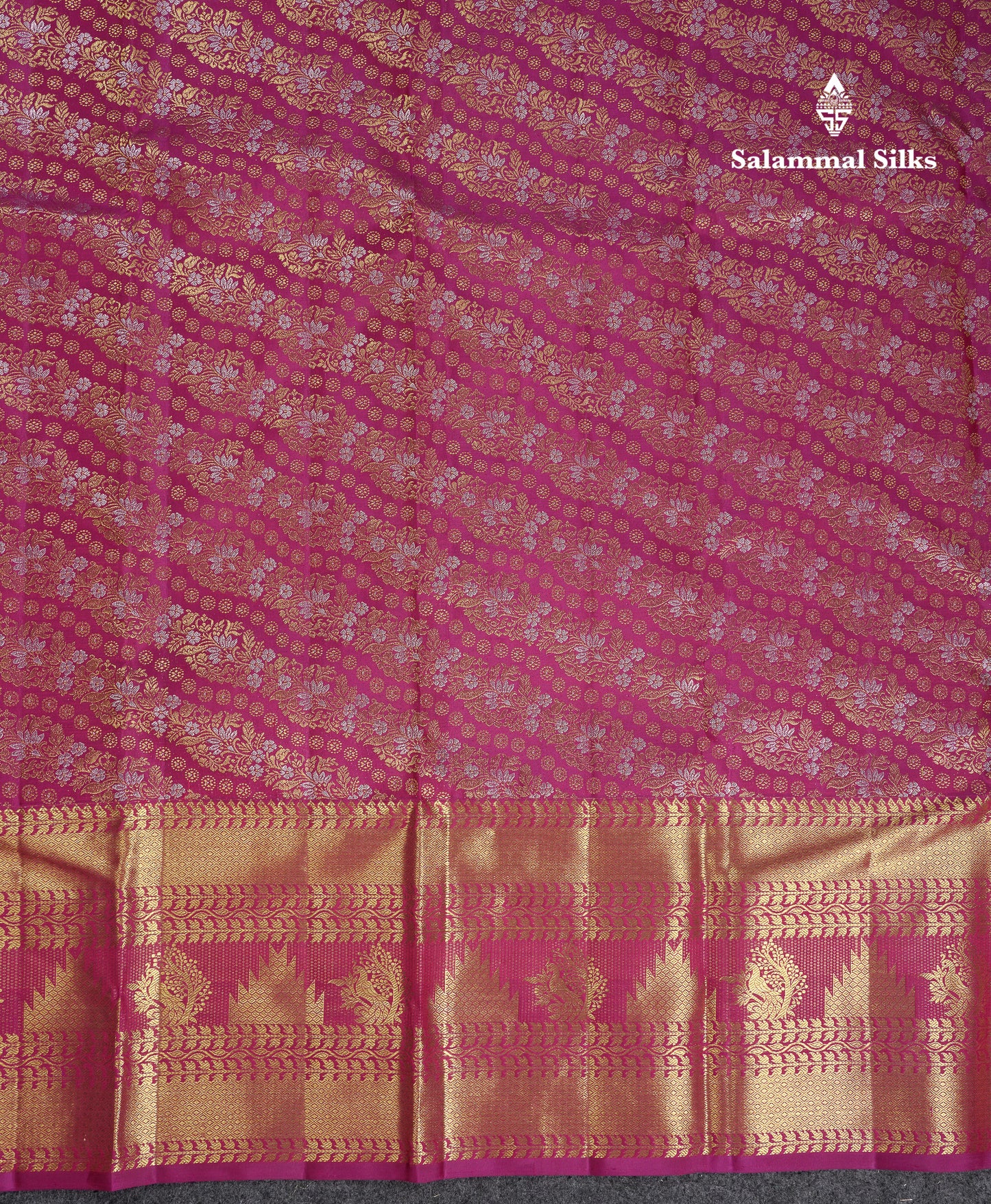 Beautiful Magenta Bridal Pure Kanjivaram Silk Saree With Traditional Evening Morning Border