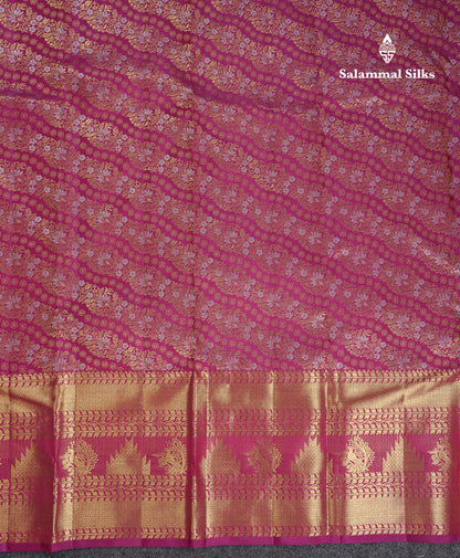 Beautiful Magenta Bridal Pure Kanjivaram Silk Saree With Traditional Evening Morning Border