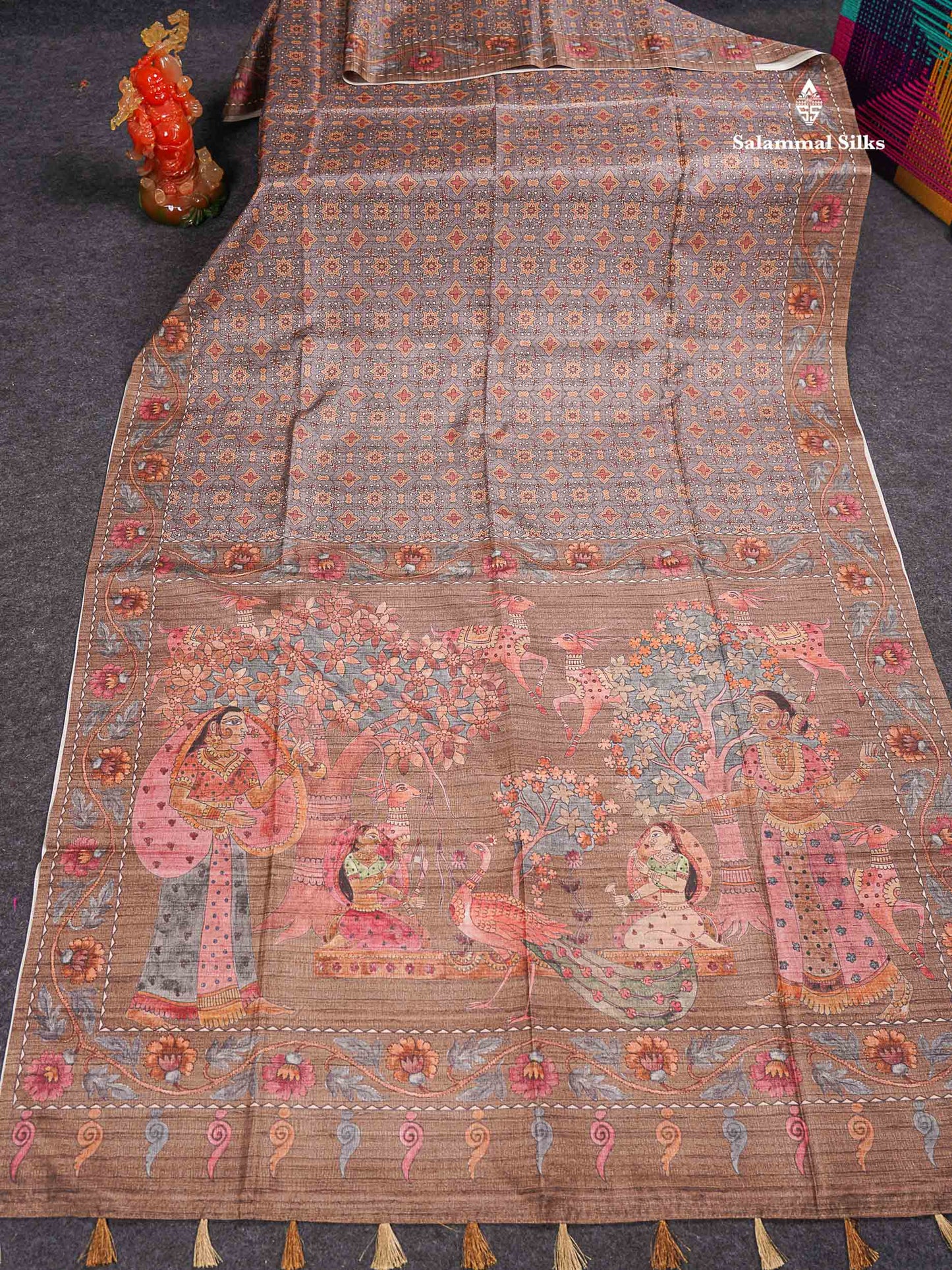 Beautiful Light Grey Semi Tussar Saree With Contrast Brown Floral Design Blouse