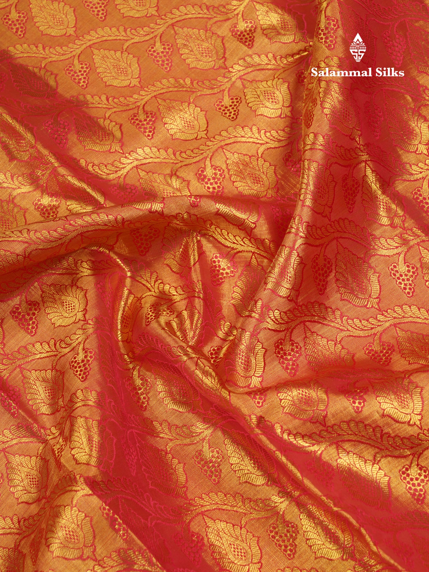 Red Beautiful Meenakari Work Grand Pure Kanjivaram Silk Saree With Self Border
