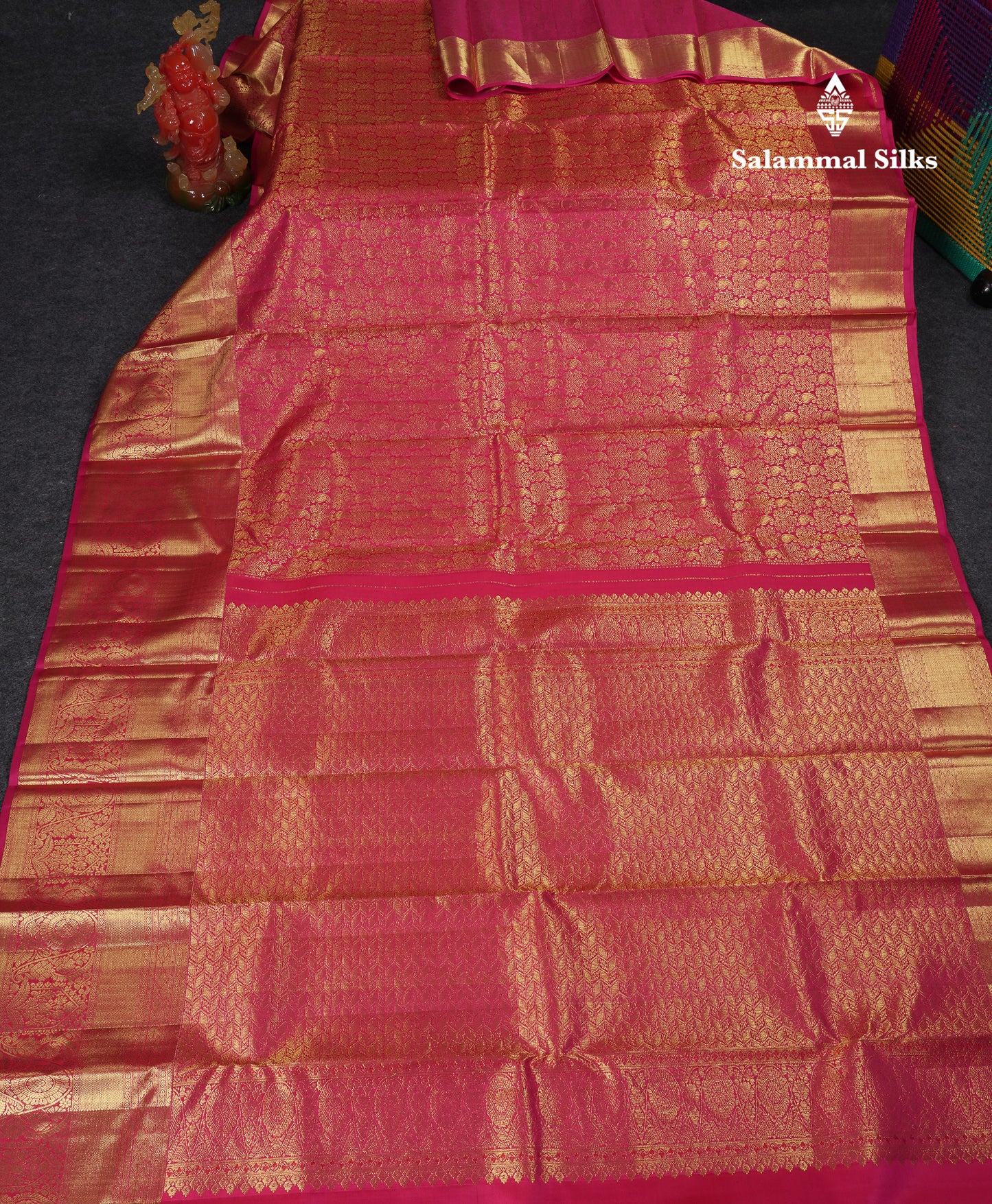 Beautiful Pink Bridal Pure Kanjivaram Silk Saree With Traditional Evening Morning Border