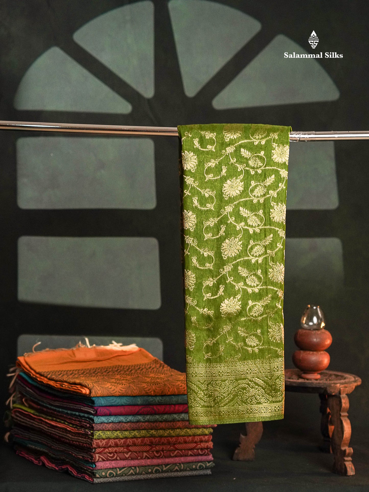 Beautiful Maroon Semi Georgette Saree With Fancy Border