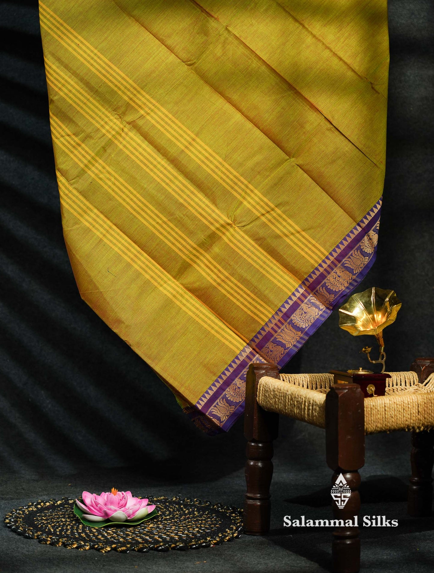 Beautiful Parrot Green Plain Pure Chettinad  Cotton Saree With Purple Thread Work Border