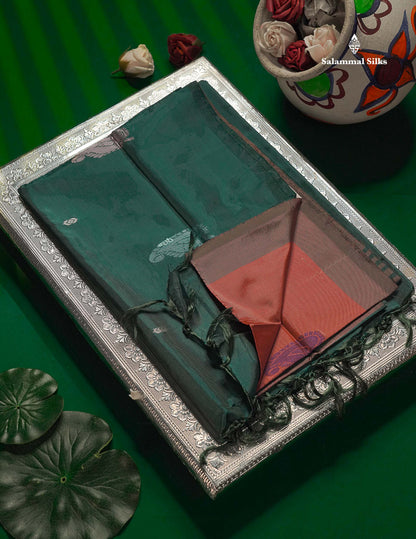 Peach Thread work Buttas Banana Pinth Saree (Vaazhainaar Pattu) With Contrast Peacock Green Blouse