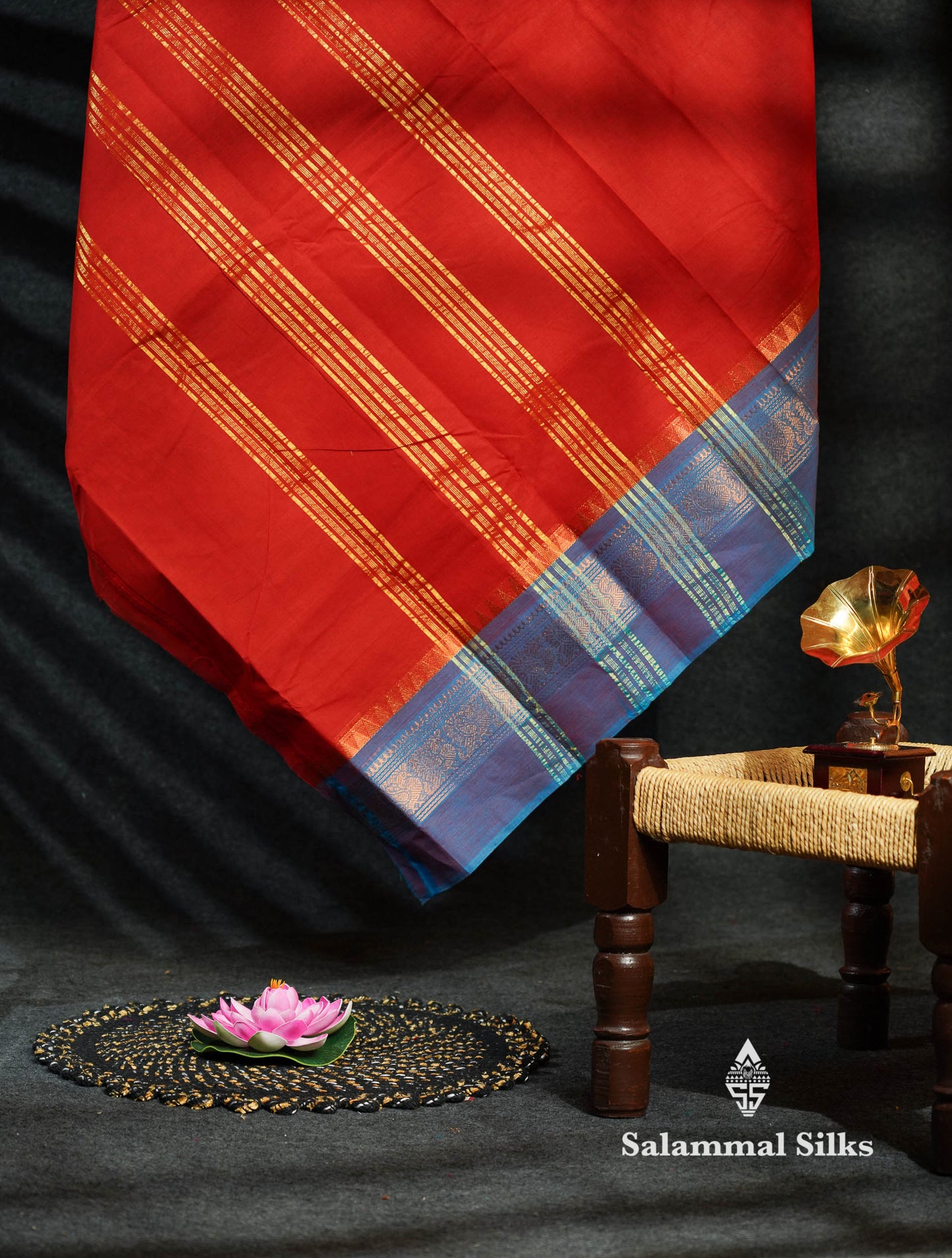 Beautiful Magenta Plain Pure Chettinad Cotton Saree With Dual Tone Bottle Green Traditional Small Temple Border