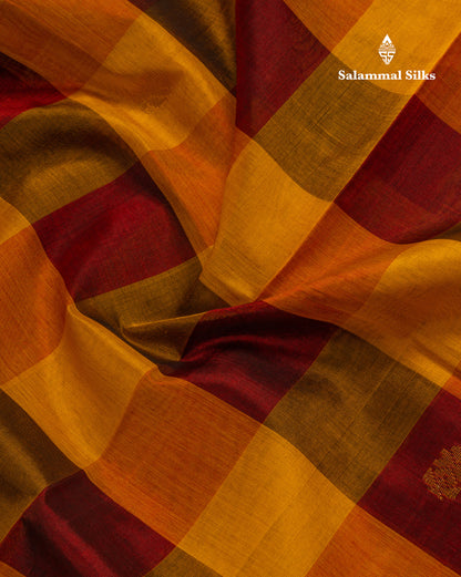 Paalum Pazham Checks Pure Silk Cotton Saree With Contrast Parrot Green Pallu