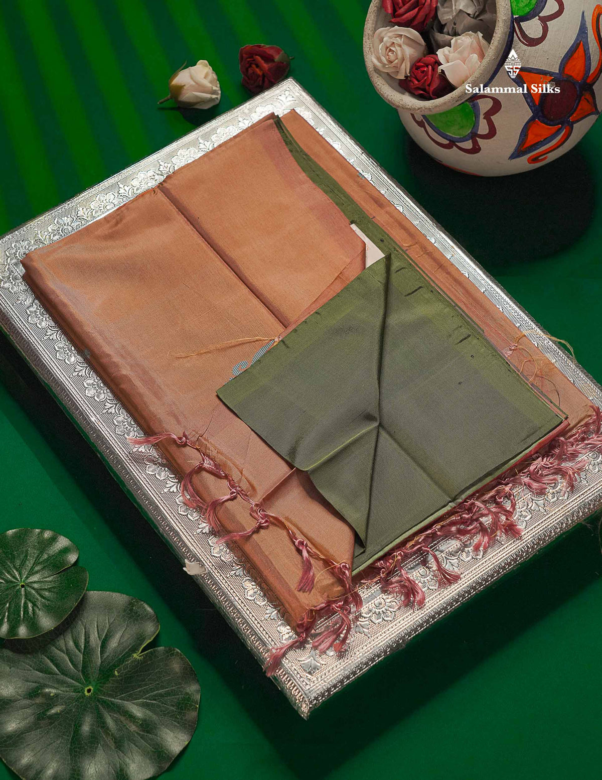 Army Green Thread work Buttas Banana Pinth Saree (Vaazhainaar Pattu) With Contrast Peach Blouse